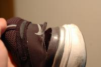 破れたNikeFree